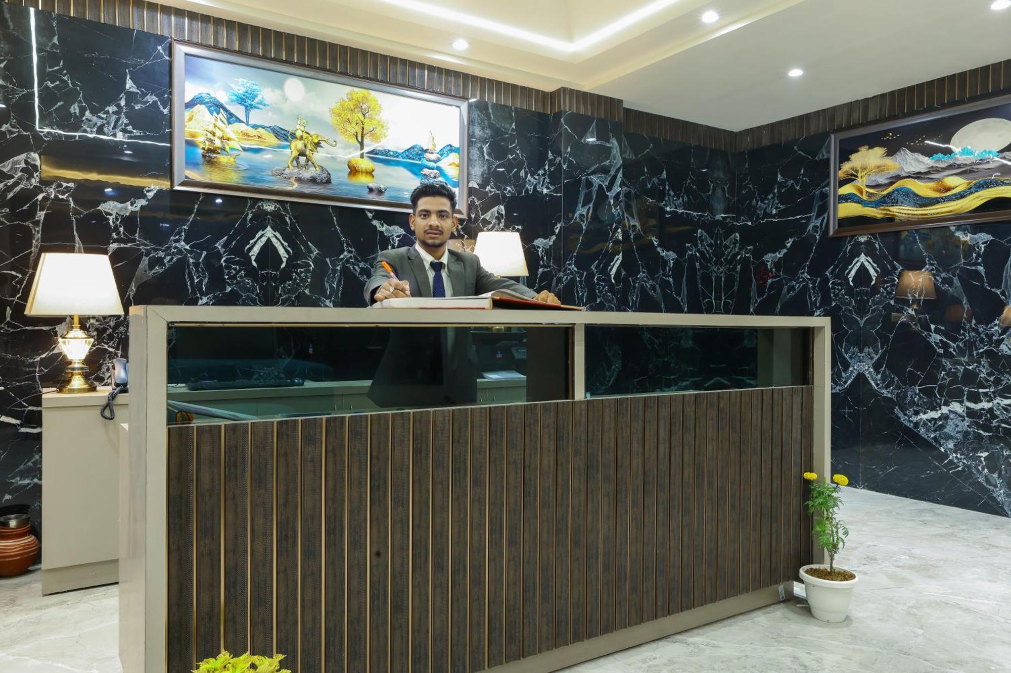 Hotel Opo D'or New Delhi